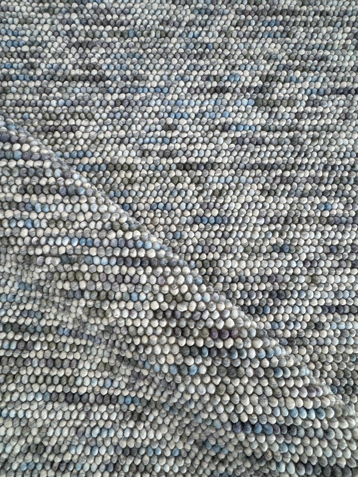 Kohi Noor Blue Multi