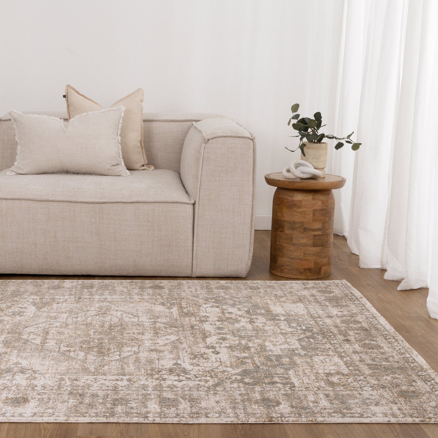 Solenne Cream & Olive Distressed Medallion Vintage Rug - S600